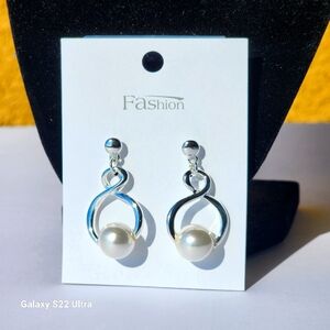 Fashion Infinity Silver Accent Pearl Earrings